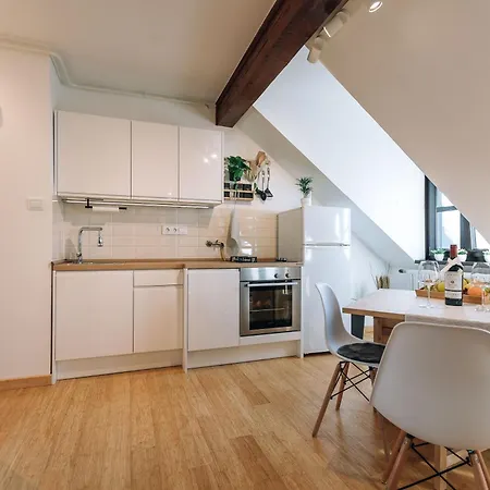 Michelle's Studio, Center *