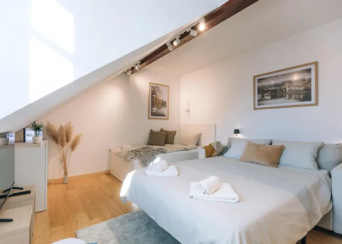 Apartma Michelle's Studio, Center *